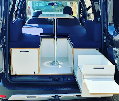 Van Custom 04, Atelier De Réparation De Camping-Car à Mallefougasse-Augès