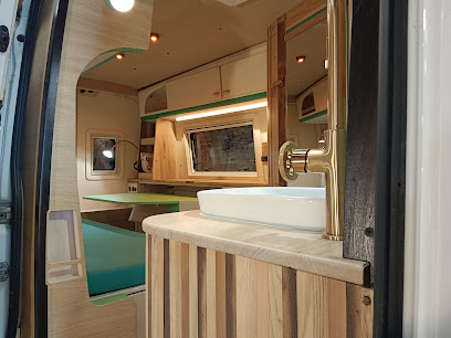 Ma Maison Roule, Concessionnaire De Camping-Car à Pradinas