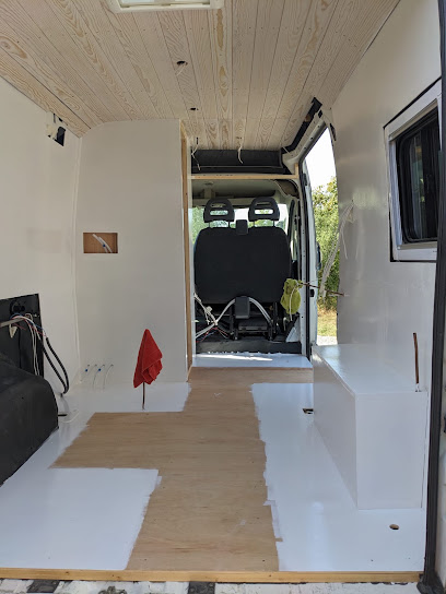 Vanforlife Aménagement, Concessionnaire De Camping-Car à Montberon