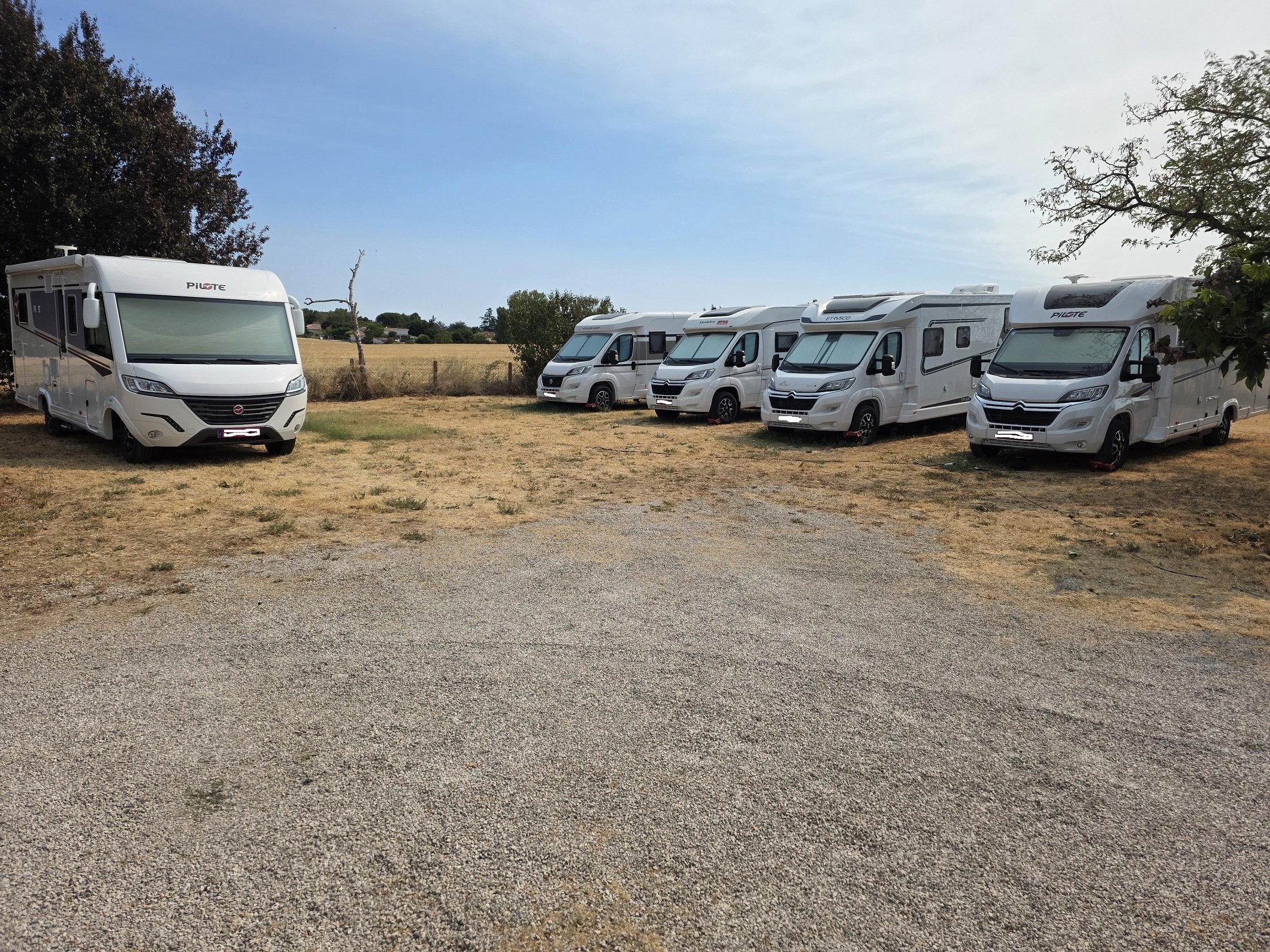Grand Ouest Camping-Car, Concessionnaire De Camping-Car à Brens
